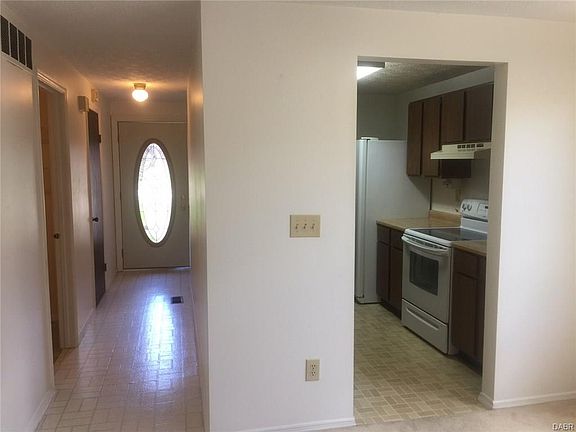 4th image of 8731 Mardi Gras Dr