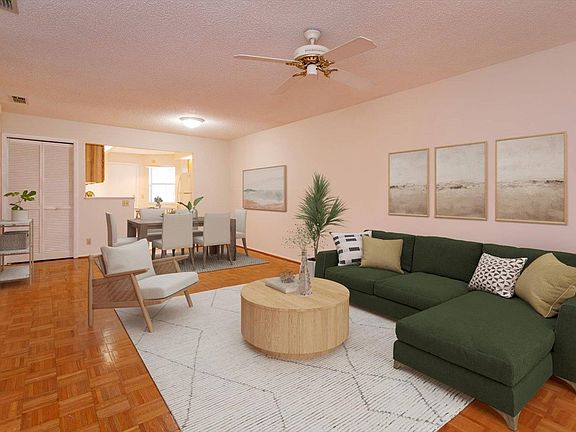2nd image of 626 Red Oak Cir