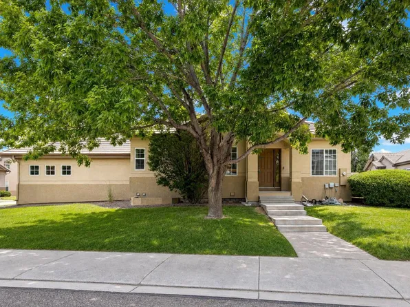 3963 Da Vinci Dr, Longmont, CO 80503