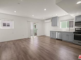 1885 W 20th St #1/2, Los Angeles, CA 90007