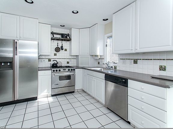 3rd image of 3957 W Ash Ln