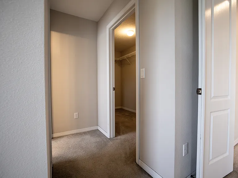 5972 Paxton Ct — Photo 56