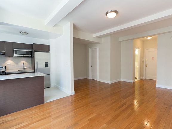 3rd image of 400 E 57th St APT 15D