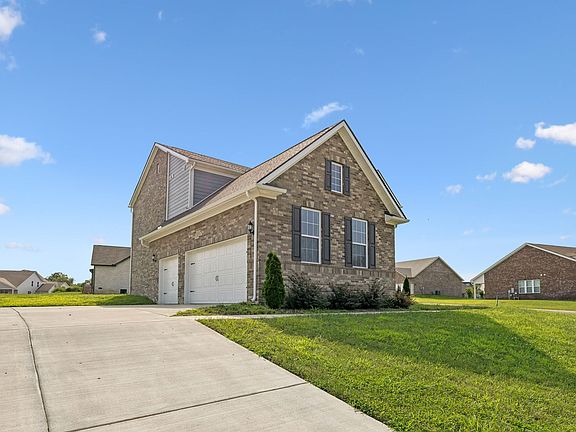 3rd image of 2041 Daniel Johnson Way