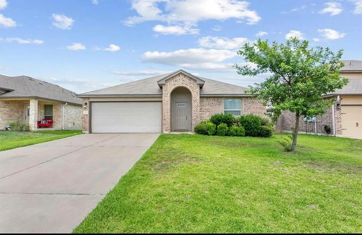 2812 Samson Drive — Photo 1