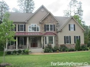 7521 Patriots Landing Pl, Quinton, VA 23141