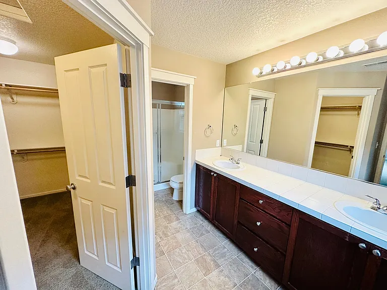 6048 NE Birch St — Photo 18
