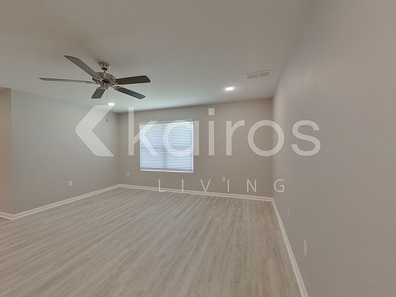5th image of 201 Monarch Ln
