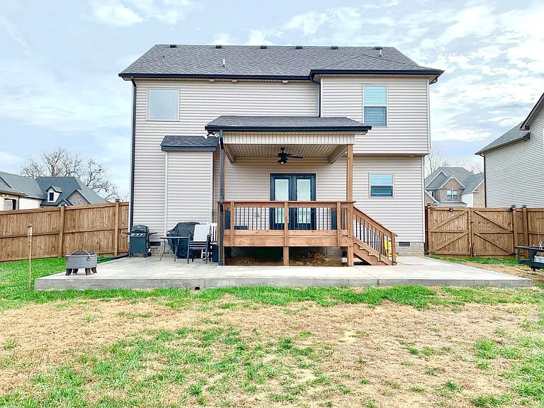 1376 Apple Blossom Rd — Photo 38