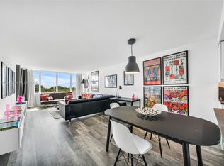 8233 Harding Ave APT 607, Miami Beach, FL 33141