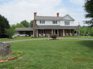 2125 Westfield Rd, Mount Airy, NC 27030