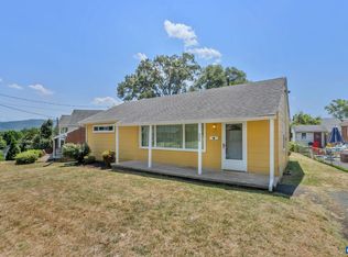 230 Brookwood Dr, Charlottesville, VA 22902