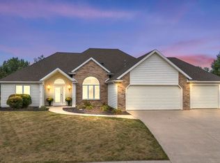 1401 Ely Ridge Pass, Fort Wayne, IN 46845