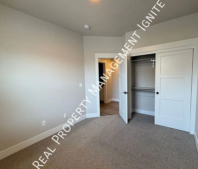 63087 Boyd Acres Rd — Photo 10