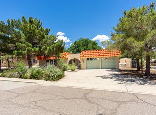 1755 Royal Dr, Las Cruces, NM 88011