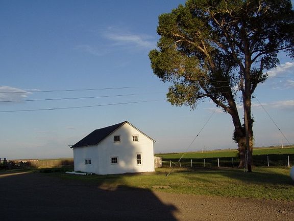 4th image of 997 E County Road 5 S