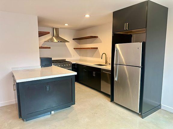 5th image of 1568 W 219th St