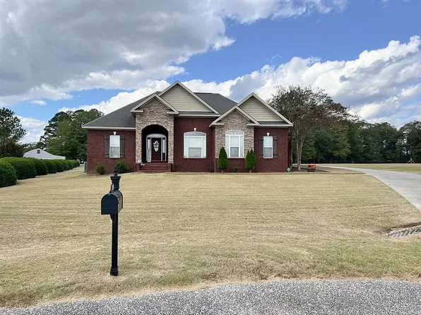 248 Anna Grace Ln, Wetumpka, AL 36092