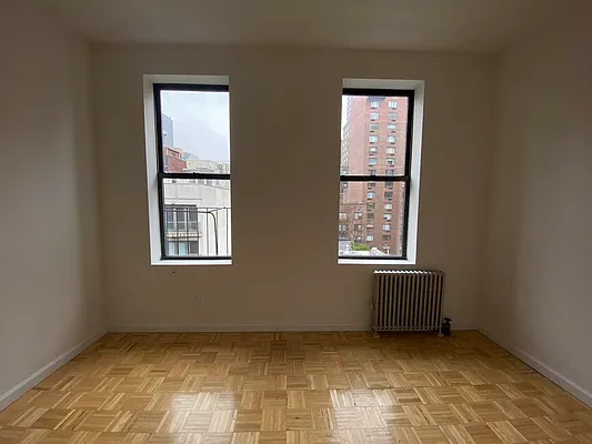Rented by Urban Real Estate Property Group Inc | media 1