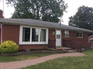 3627 Elira Ln, Waterford, MI 48328