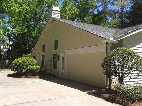 3rd image of 4975 Cameron Forest Pkwy