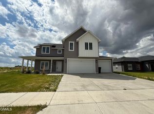 1815 36th Ave W, Williston, ND 58801