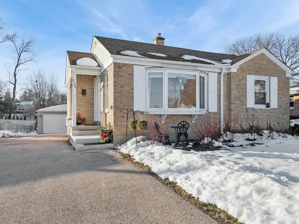 126 N Rohlwing Rd, Palatine, IL 60074