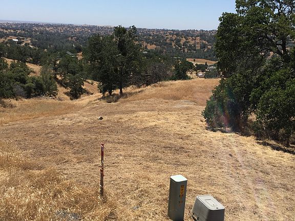 3rd image of 30250 Yosemite Springs Pkwy