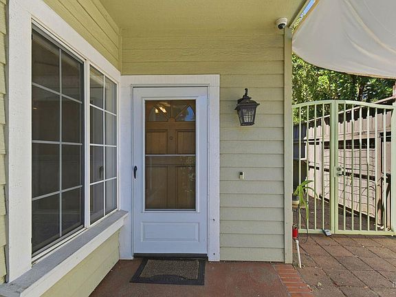 5th image of 864 Glen Miller Drive