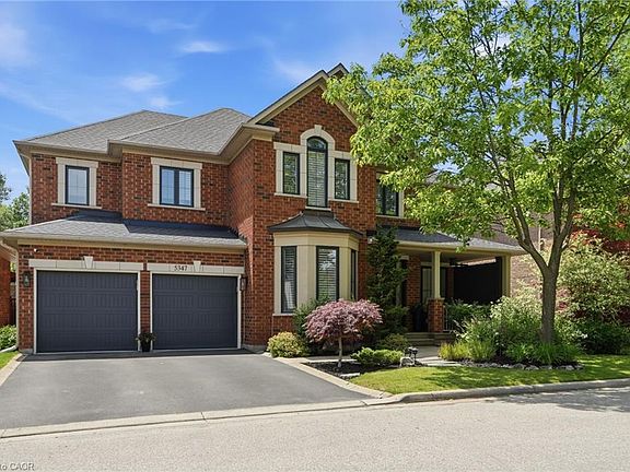 2nd image of 5347 Jameson Cres