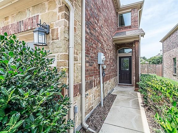 2nd image of 1937 Monterrey St