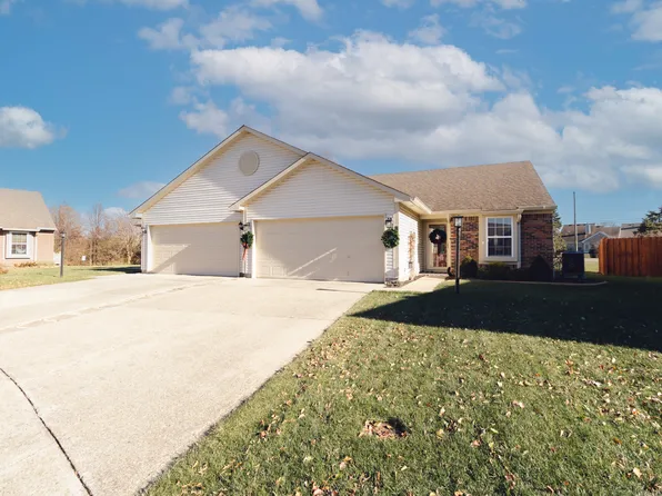 7221 Broyles Ln, Indianapolis, IN 46217