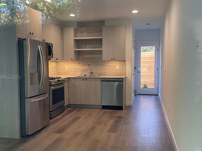 1709 N 42nd St — Photo 3