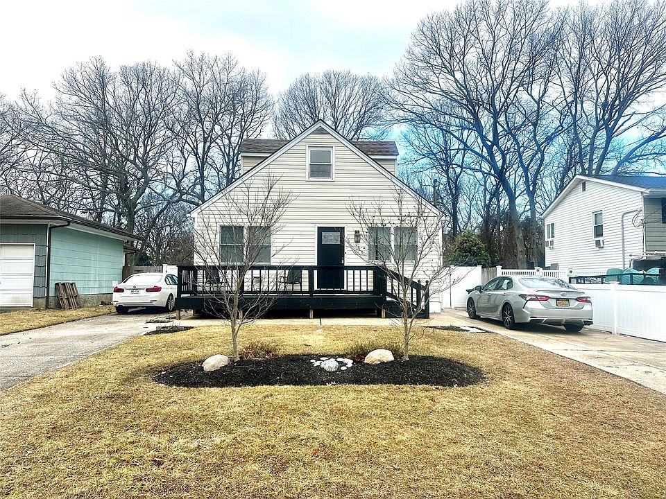 1st image of 128 Smithtown Polk Boulevard