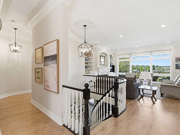 4th image of 167 E Valley Ridge Grn NW