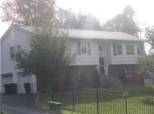 286 Austin Rd, Mahopac, NY 10541