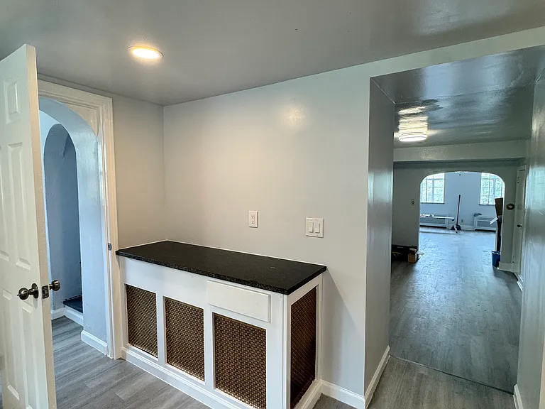 3126 Dobson St #1 — Photo 10