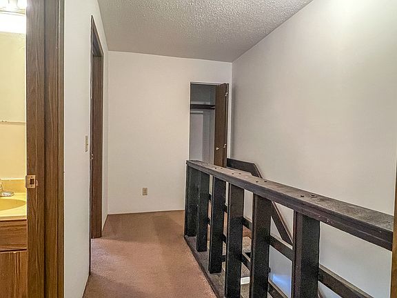 3rd image of 515 White St #5