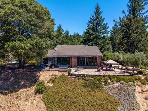 3400 Chardonnay Ln, Philo, CA 95466