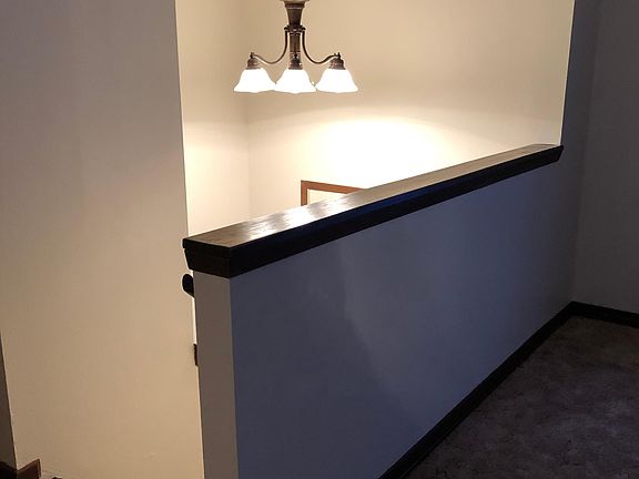 Split foyer from living room