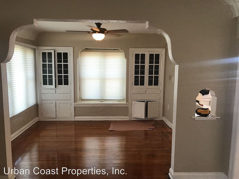 1st image of 2931 L St