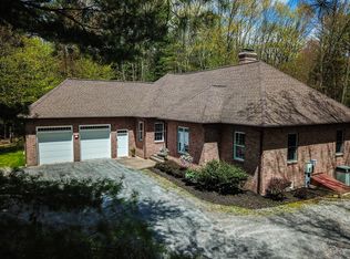 251 West St, West Hartland, CT 06091