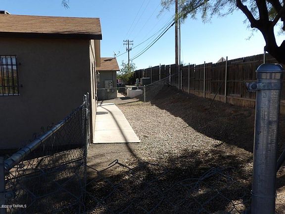 5th image of 1871 S San Antonio Dr