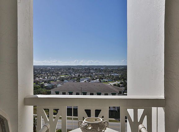 5th image of 1051 Ocean Shore Blvd APT 901