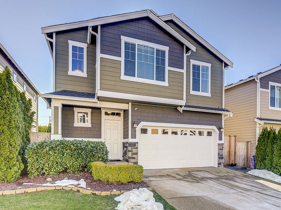 Detached Condo
