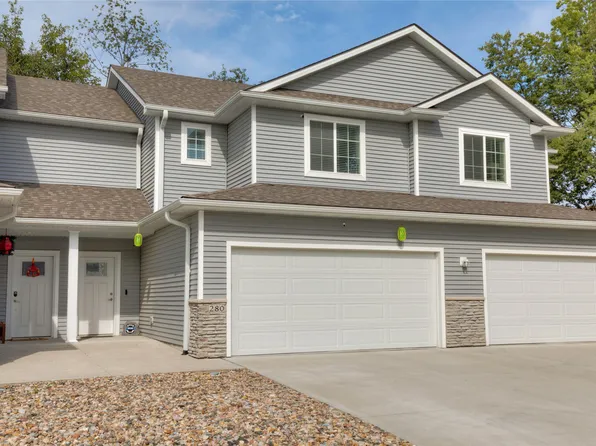280 Amberwood Dr, Pleasant Hill, IA 50327
