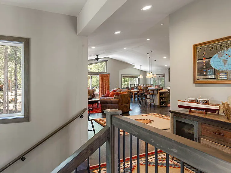 7026 Bellevue Ave — Photo 10