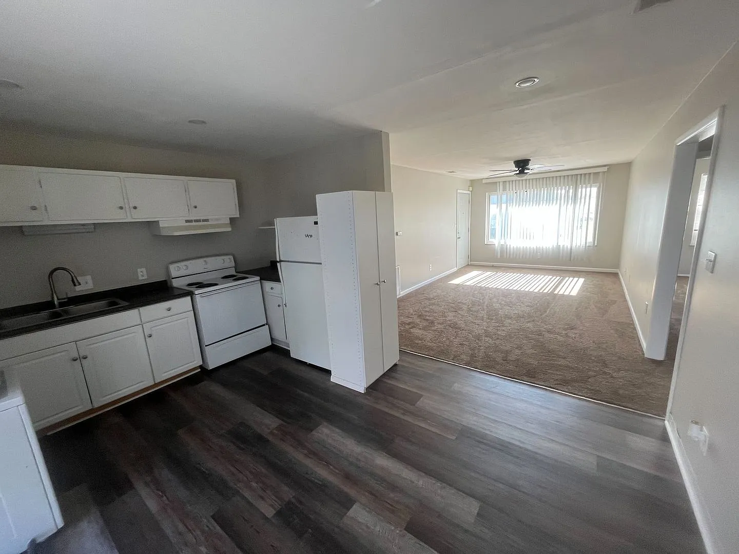 6118 Dickson Rd — Photo 3