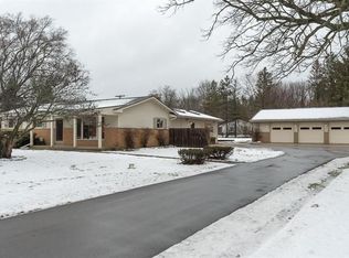 5038 Pratt Rd, Ann Arbor, MI 48103