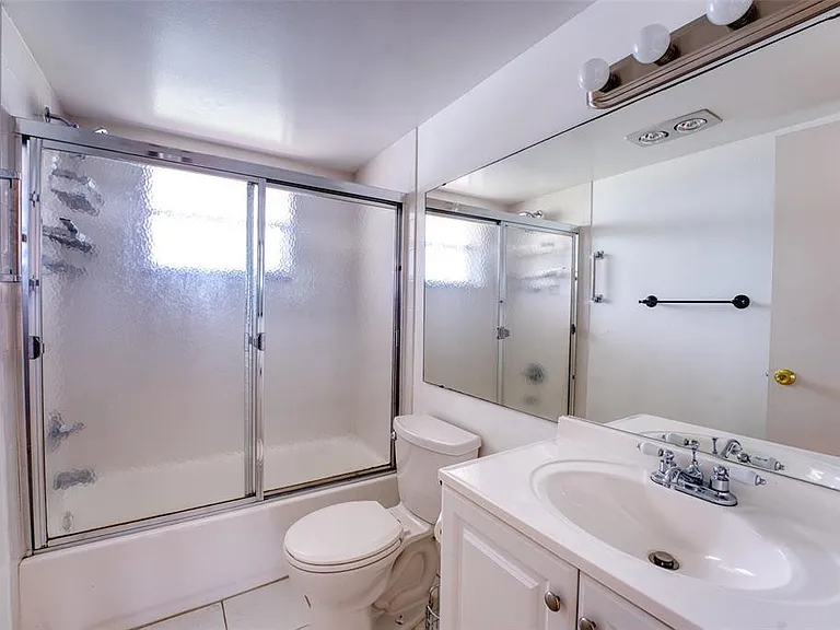4700 Washington St #105 — Photo 11